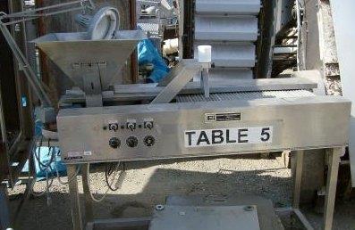 Production Equipment Model IS10 Capsule Sorting Inspection Table with Syntron Feeder