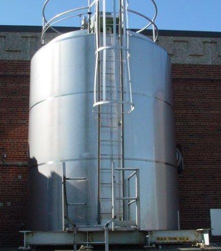 10,000 Gallon Feldmeier Vertical T316L S/S Dimple Jacketed Agitated Silo
