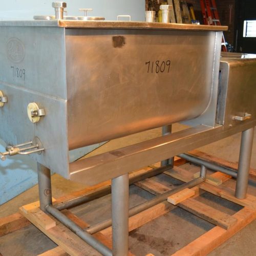 26.5 Cu Ft Rietz Model RS18K5204 S/S Twin Shaft Solid Screw Mixer with S/S Cover
