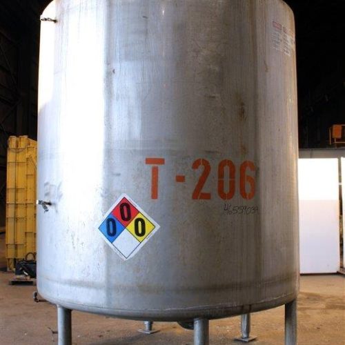3,500 Gallon Mueller Vertical S/S Jacketed Closed Top, Dish Bottom Tank