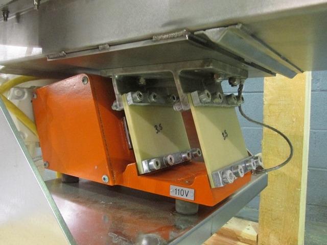 Arbo S/S Loss in Weight Vibratory Feeder with Agitated Hopper