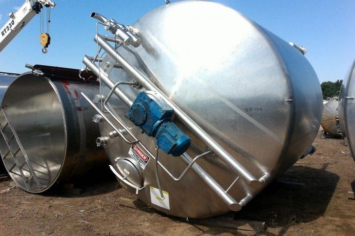 6,000 Gallon Crepaco S/S Vertical Single Wall Sweep Agitated Tank