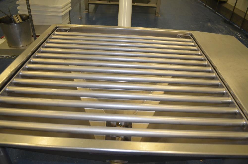 Flexicon Flexible Screw Conveyor with Approx 13 ft Discharge Height