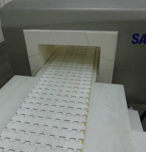 Mettler Toledo Safeline S/S 8 in W x 4 in H Aperture Conveyorized Metal Detector