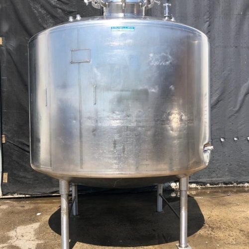 1,600 Gallon Mueller Model E 316 S/S Vertical Jacketed Prop Agitated Tank