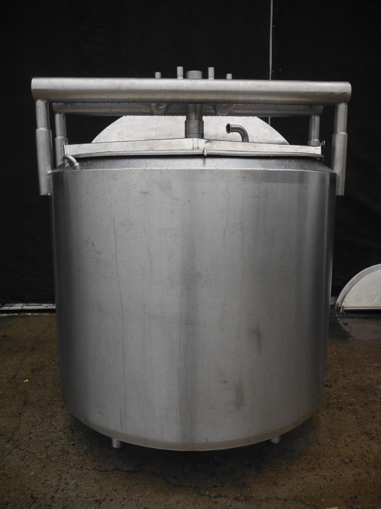 300 Gallon APV Crepaco Vertical S/S Jacketed Sweep Agitated Pressure Tank