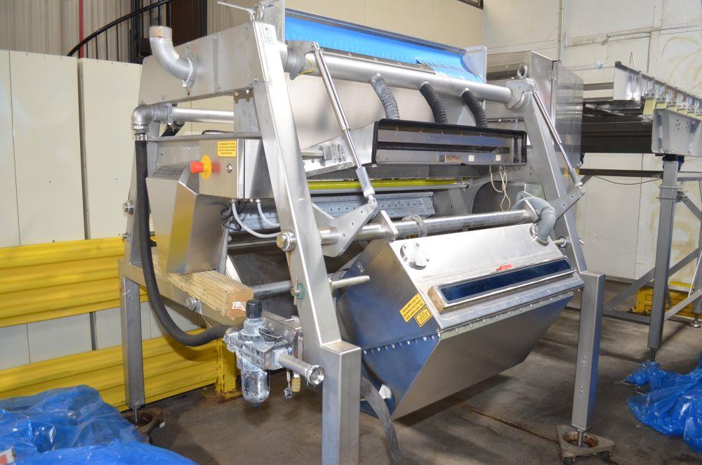Best Tomra Model Helius 1200D Free Fall Optical Laser Color Sorter with Feeder