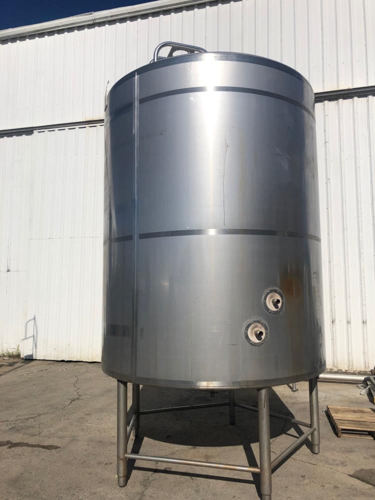 2,500 Gallon DCI Vertical S/S Jacketed Agitated Tank