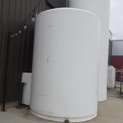 5,000 Gallon DCI Vertical S/S Insulated Tank with Alcove