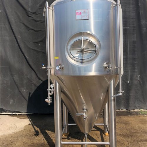 UNUSED ABS Commercial FV20BBL 20 BBL S/S Vertical Jacketed Fermenter Tank