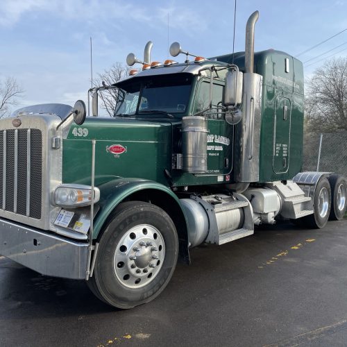 2015 Peterbilt Model 389 Tandem Axle Semi Truck Tractor