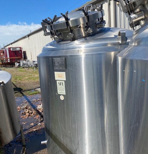 500 Gallon SFI S/S Vertical Jacketed Pressure Tank